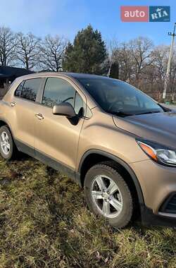 Внедорожник / Кроссовер Chevrolet Trax 2018 в 