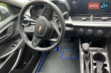 Внедорожник / Кроссовер Chevrolet Trax 2023 в 