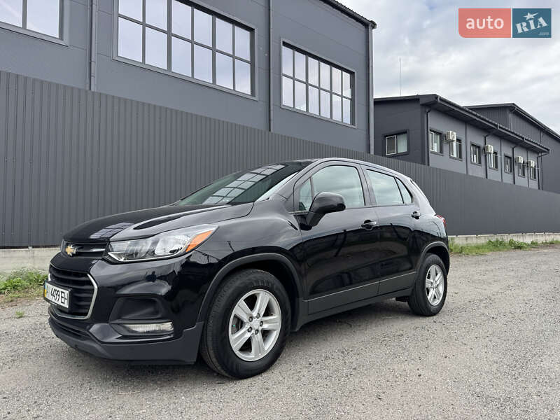 Внедорожник / Кроссовер Chevrolet Trax 2020 в 
