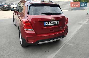 Позашляховик / Кросовер Chevrolet Trax 2018 в 