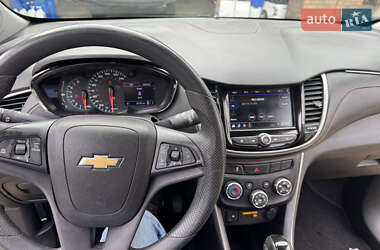 Позашляховик / Кросовер Chevrolet Trax 2020 в 