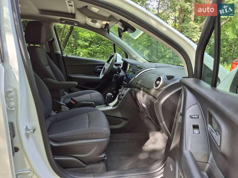 Позашляховик / Кросовер Chevrolet Trax 2016 в Софіївській Борщагівці