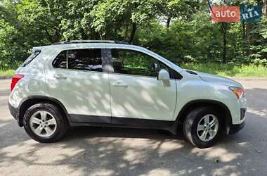 Внедорожник / Кроссовер Chevrolet Trax 2016 в 