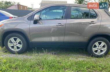 Внедорожник / Кроссовер Chevrolet Trax 2020 в 