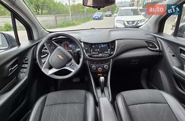 Внедорожник / Кроссовер Chevrolet Trax 2018 в 