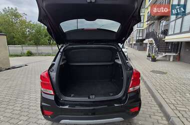 Внедорожник / Кроссовер Chevrolet Trax 2018 в 