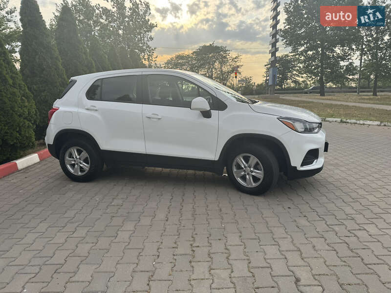 Внедорожник / Кроссовер Chevrolet Trax 2019 в Николаеве