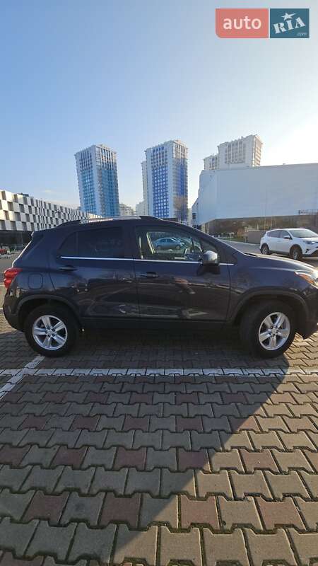 Внедорожник / Кроссовер Chevrolet Trax 2018 в Одессе