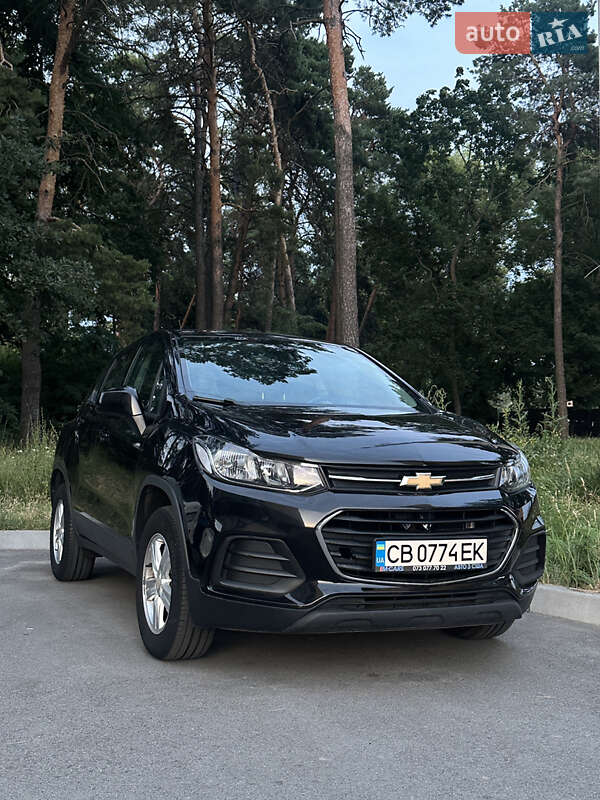 Внедорожник / Кроссовер Chevrolet Trax 2017 в 