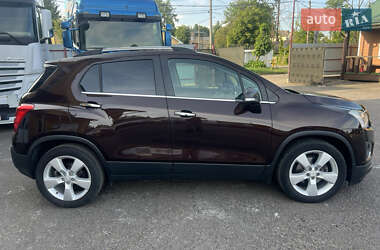 Позашляховик / Кросовер Chevrolet Trax 2013 в 