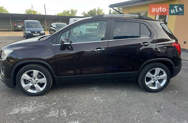 Позашляховик / Кросовер Chevrolet Trax 2013 в 
