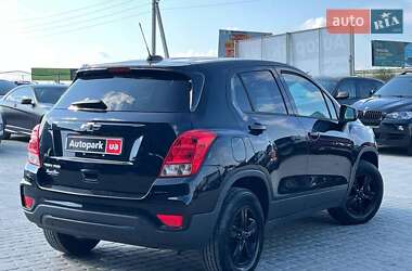 Позашляховик / Кросовер Chevrolet Trax 2018 в 