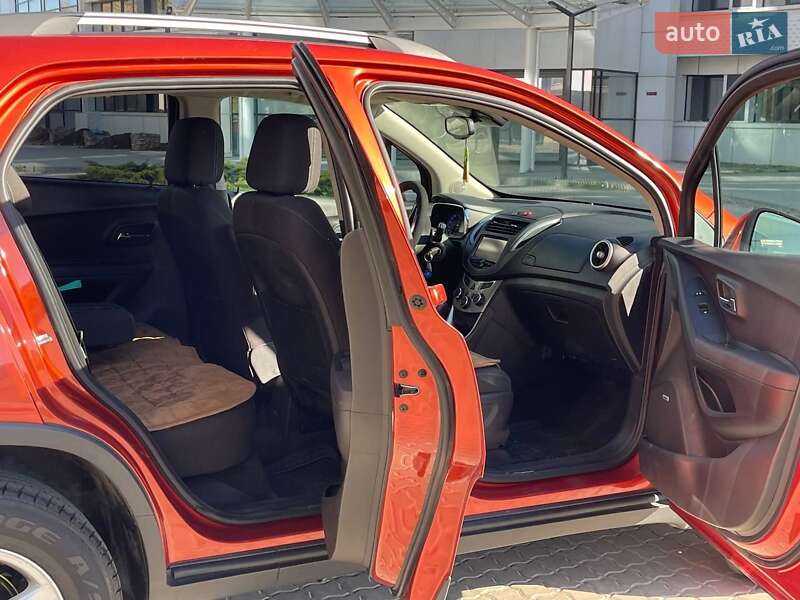 Позашляховик / Кросовер Chevrolet Trax 2015 в Чорноморську
