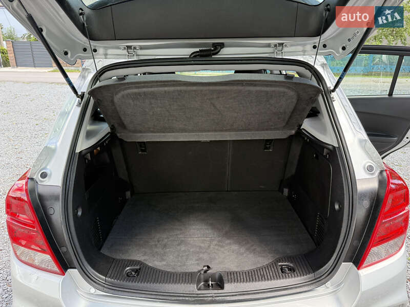 Внедорожник / Кроссовер Chevrolet Trax 2019 в Ровно