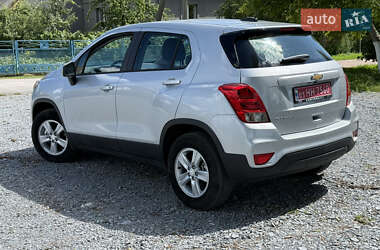 Внедорожник / Кроссовер Chevrolet Trax 2019 в 