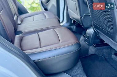 Внедорожник / Кроссовер Chevrolet Trax 2013 в 