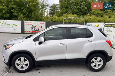 Внедорожник / Кроссовер Chevrolet Trax 2017 в 