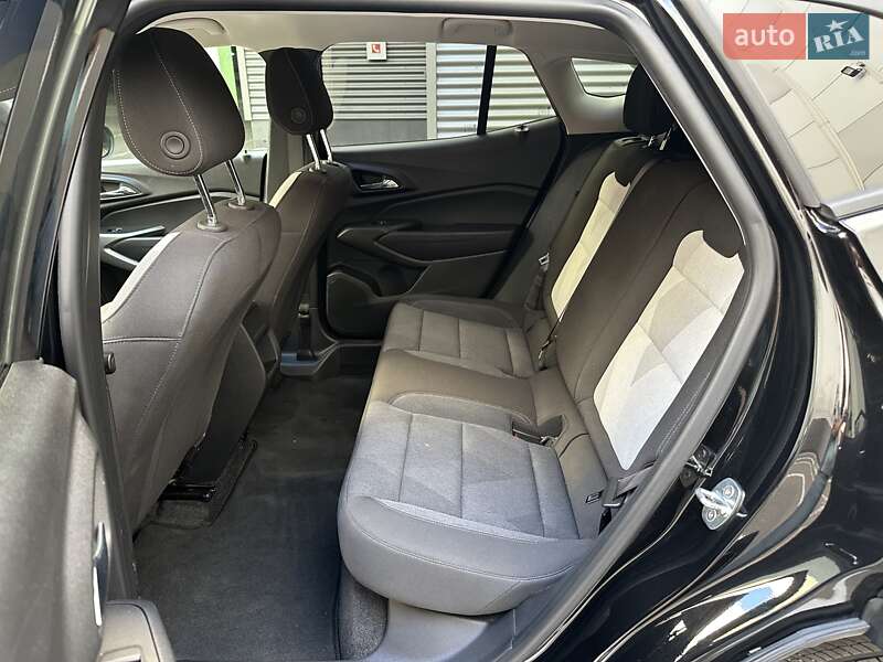 Внедорожник / Кроссовер Chevrolet Trax 2023 в Киеве