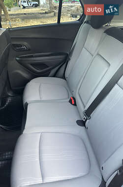 Внедорожник / Кроссовер Chevrolet Trax 2016 в 