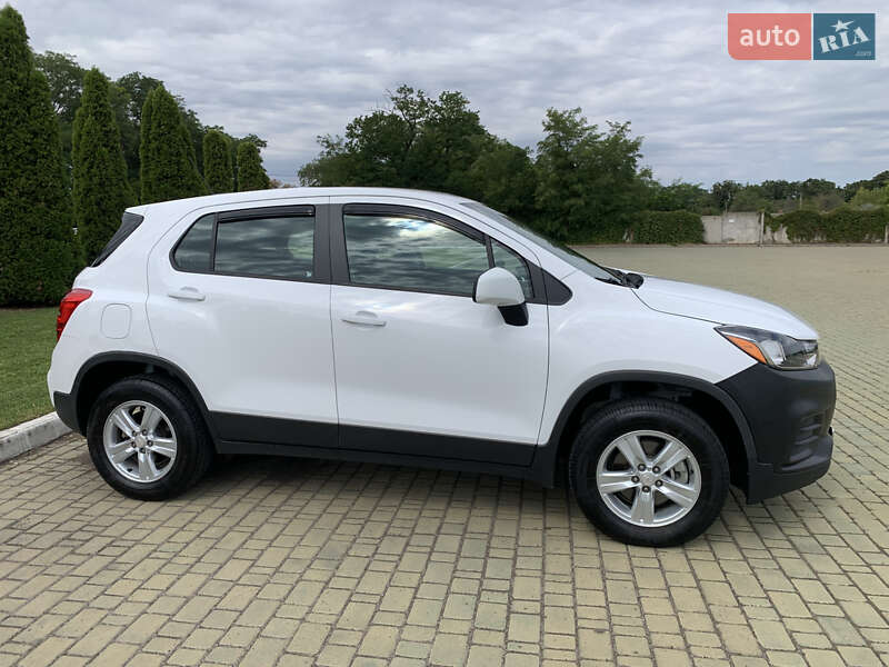 Внедорожник / Кроссовер Chevrolet Trax 2017 в Одессе