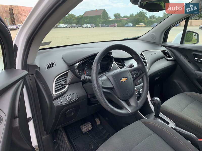 Внедорожник / Кроссовер Chevrolet Trax 2017 в Одессе