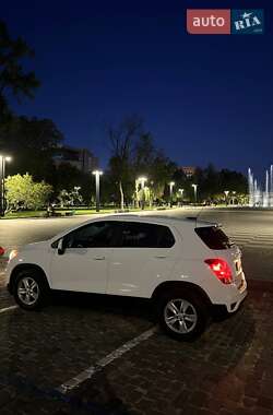 Внедорожник / Кроссовер Chevrolet Trax 2019 в 