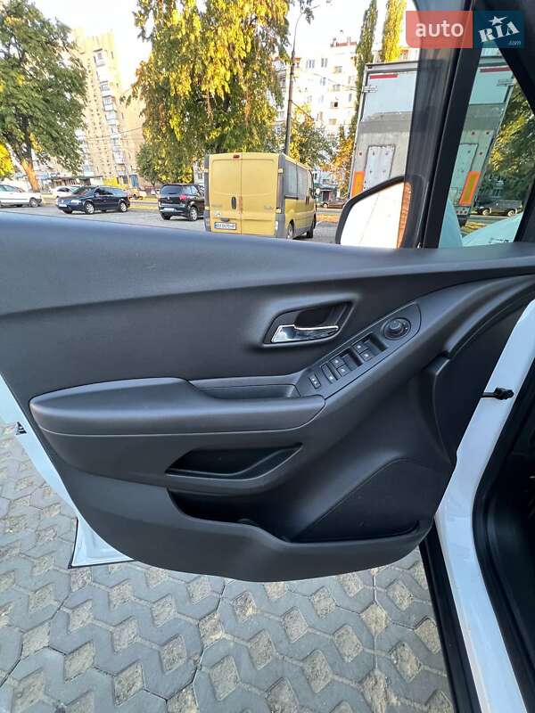 Внедорожник / Кроссовер Chevrolet Trax 2019 в Харькове