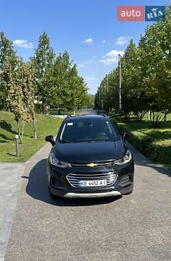 Позашляховик / Кросовер Chevrolet Trax 2017 в 