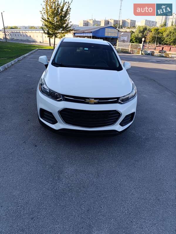 Внедорожник / Кроссовер Chevrolet Trax 2019 в 