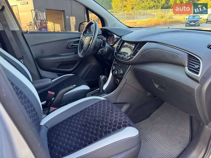 Позашляховик / Кросовер Chevrolet Trax 2019 в Запоріжжі