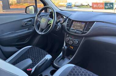 Внедорожник / Кроссовер Chevrolet Trax 2019 в 