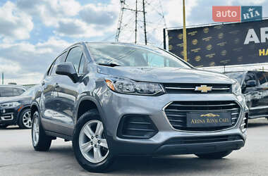 Позашляховик / Кросовер Chevrolet Trax 2020 в  фото 3 Позашляховик / Кросовер Chevrolet Trax 2020 в