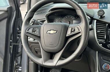 Позашляховик / Кросовер Chevrolet Trax 2020 в  фото 21 Позашляховик / Кросовер Chevrolet Trax 2020 в