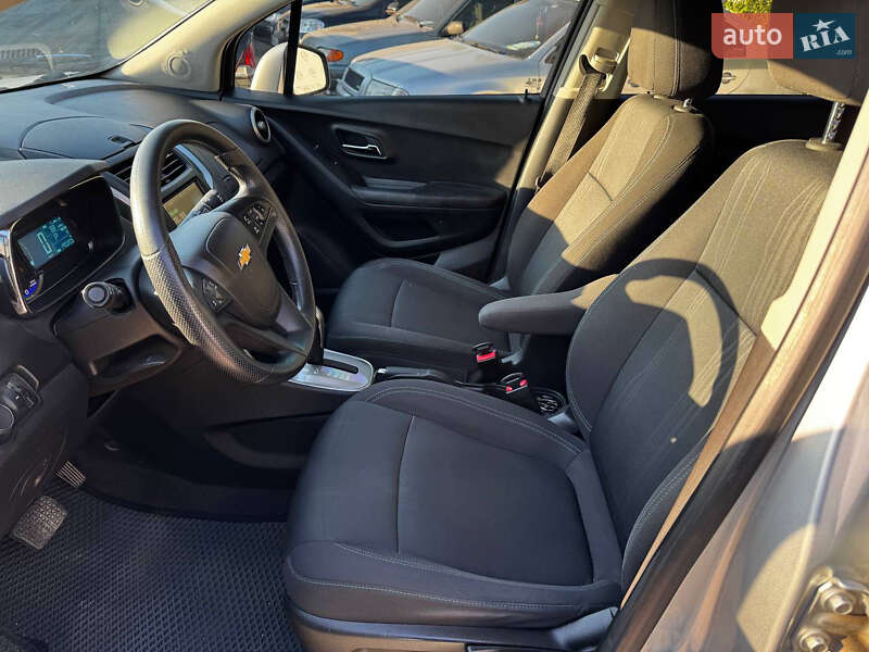 Внедорожник / Кроссовер Chevrolet Trax 2016 в Днепре