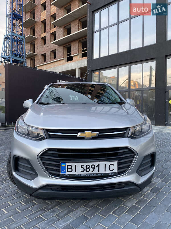 Внедорожник / Кроссовер Chevrolet Trax 2017 в Полтаве