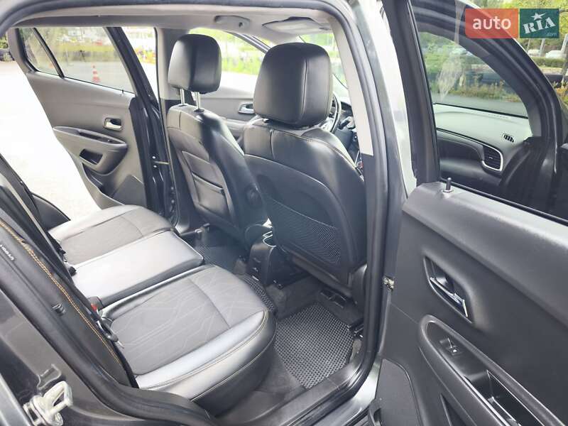 Внедорожник / Кроссовер Chevrolet Trax 2018 в Тернополе фото 12 Внедорожник / Кроссовер Chevrolet Trax 2018 в Тернополе