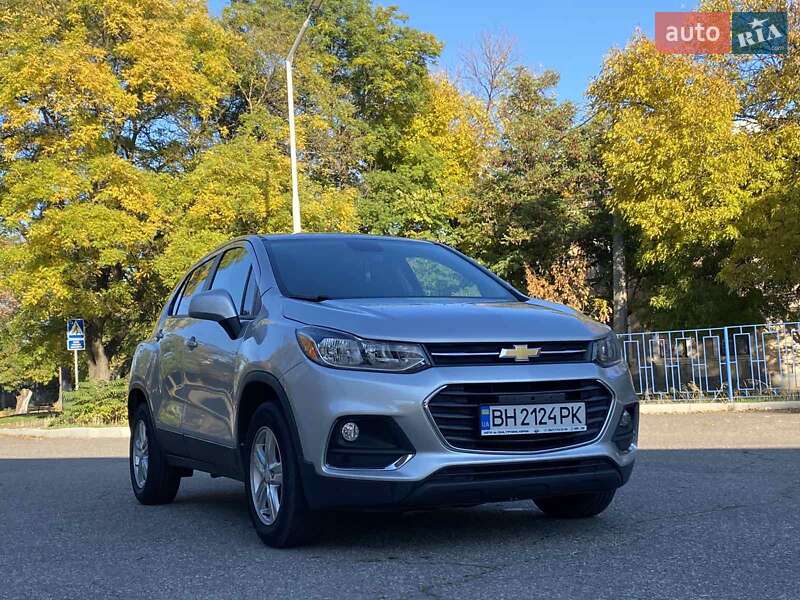 Внедорожник / Кроссовер Chevrolet Trax 2018 в Николаеве