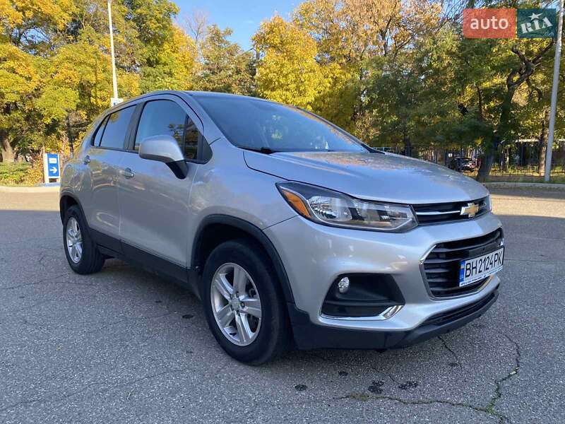 Внедорожник / Кроссовер Chevrolet Trax 2018 в Николаеве