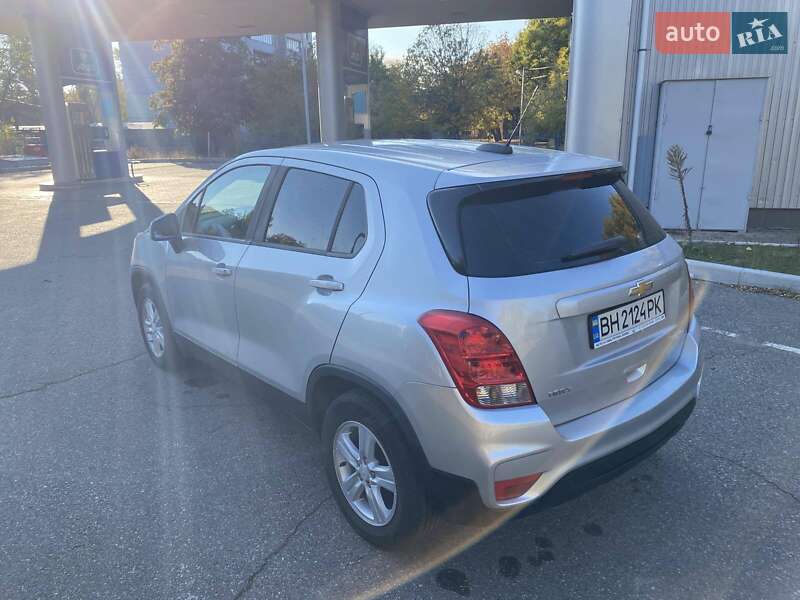 Внедорожник / Кроссовер Chevrolet Trax 2018 в Николаеве