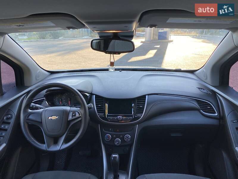 Внедорожник / Кроссовер Chevrolet Trax 2018 в Николаеве