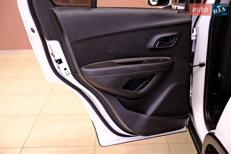 Внедорожник / Кроссовер Chevrolet Trax 2016 в Одессе