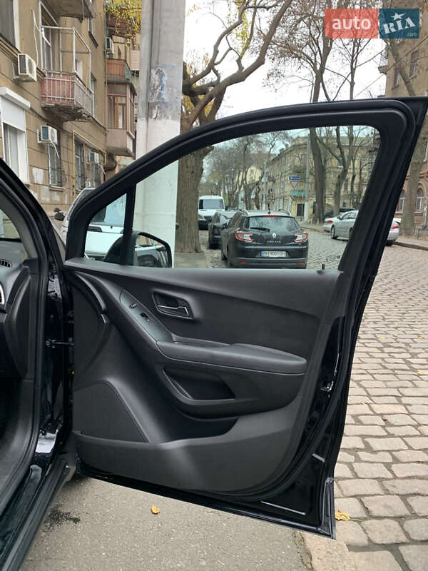 Позашляховик / Кросовер Chevrolet Trax 2017 в Одесі