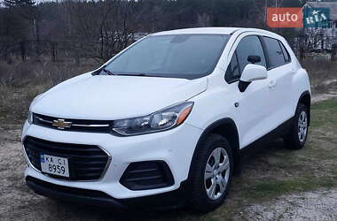 Внедорожник / Кроссовер Chevrolet Trax 2017 в Киеве