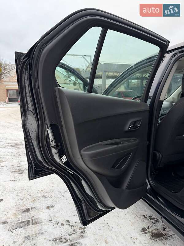 Позашляховик / Кросовер Chevrolet Trax 2016 в Лубнах фото 31 Позашляховик / Кросовер Chevrolet Trax 2016 в Лубнах