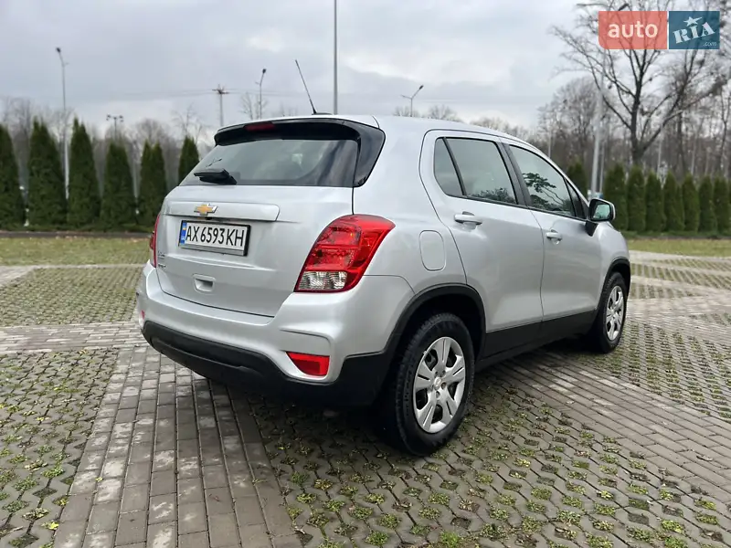 Chevrolet Trax 2017 VIN KL7CJKSB7JB579284 фото оголошення 6 з 58