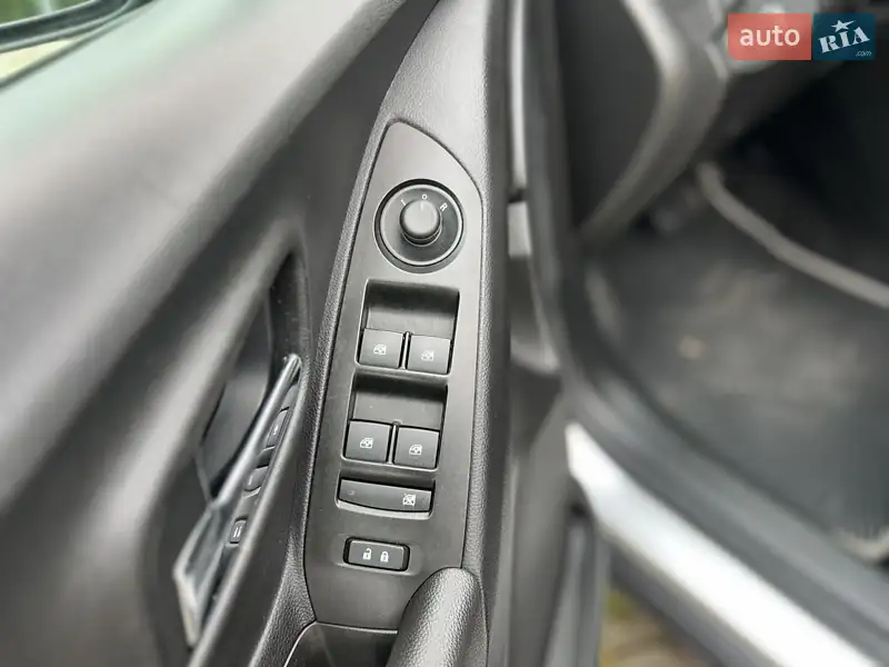 Chevrolet Trax 2017 VIN KL7CJKSB7JB579284 фото оголошення 10 з 58