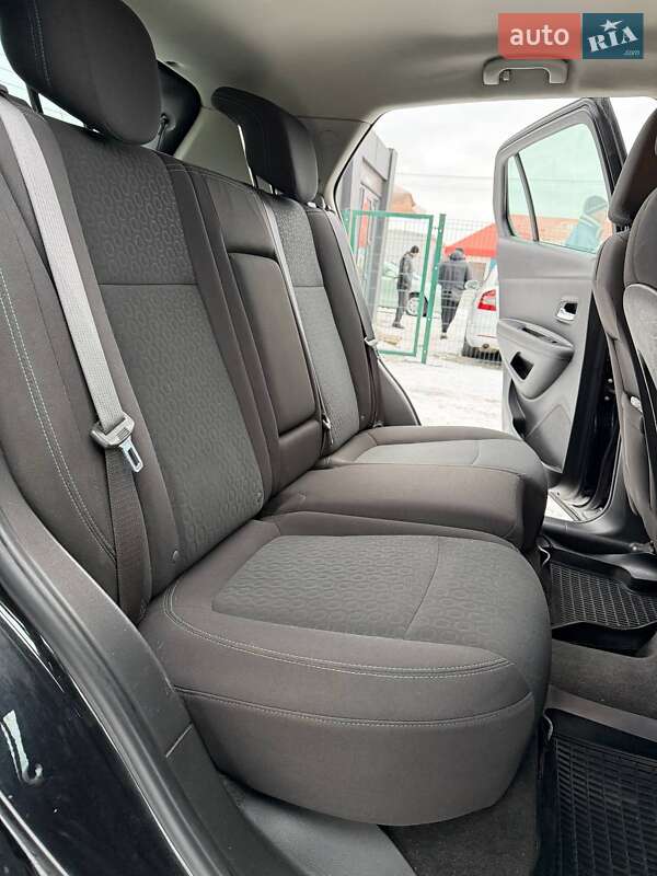 Внедорожник / Кроссовер Chevrolet Trax 2016 в Лубнах