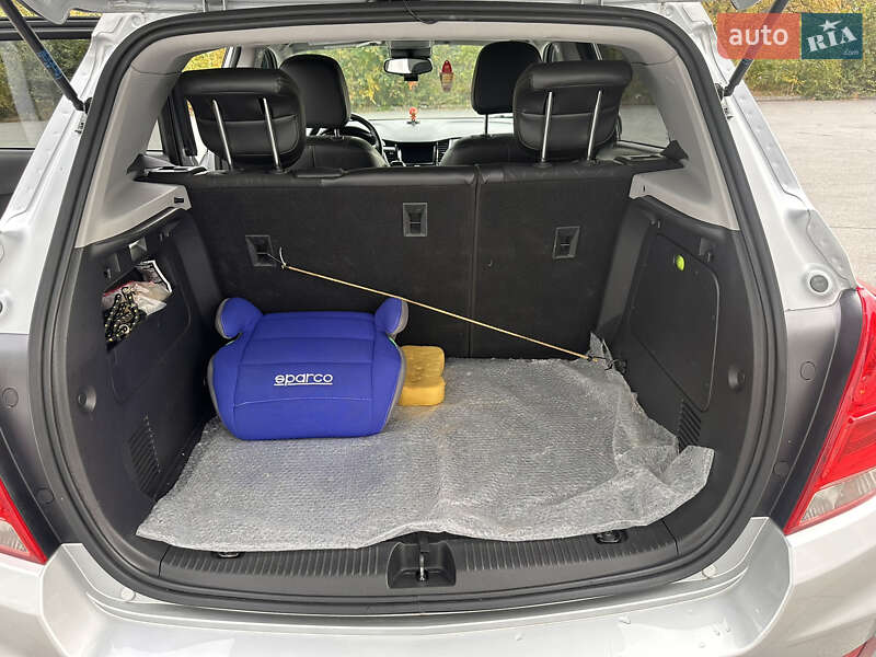 Внедорожник / Кроссовер Chevrolet Trax 2018 в Днепре