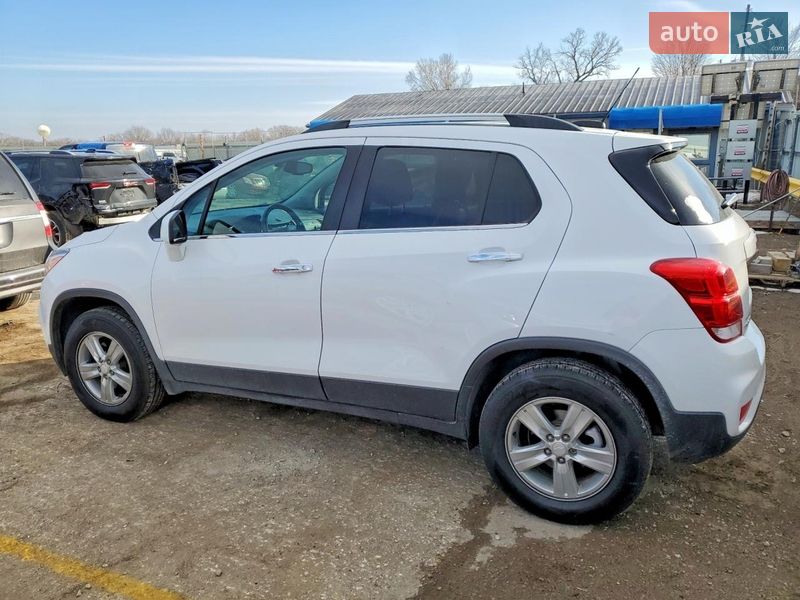 Внедорожник / Кроссовер Chevrolet Trax 2019 в Киеве