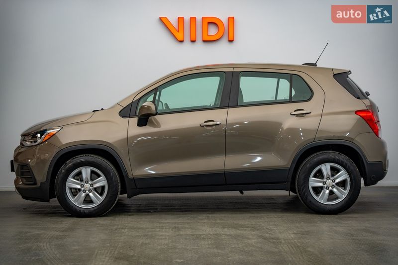 Внедорожник / Кроссовер Chevrolet Trax 2020 в Киеве